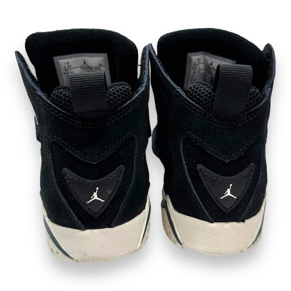 Jordan Little Kid's True Flight Black/Phantom-Anthracite size 1.5Y 20.5 cm - Picture 7 of 10
